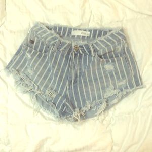 Kancan distressed, striped jean cut off shorts
